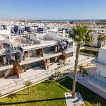 Ceñuela - Lush Haven By United Renters
