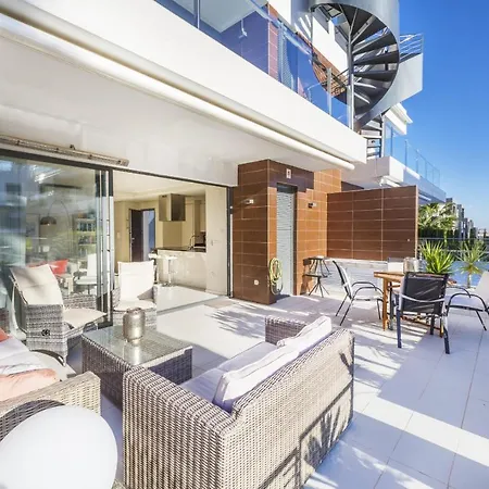 Apartament Cenuela - Lush Haven By United Renters *