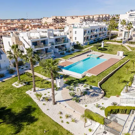 Daire Cenuela - Lush Haven By United Renters