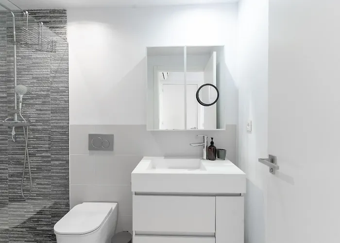 Cenuela - Lush Haven By United Renters Torrevieja