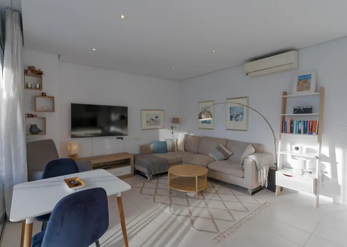 Apartamento Ceñuela - Lush Haven By United Renters